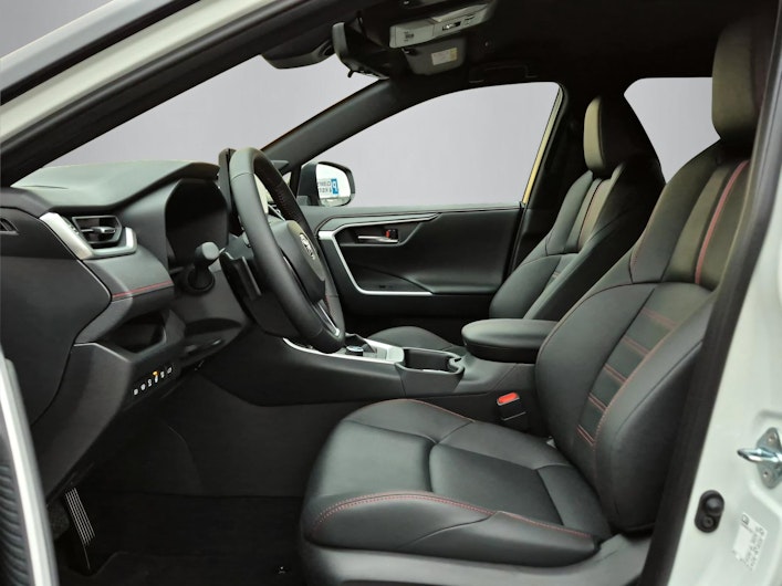 Vehicle image TOYOTA RAV-4