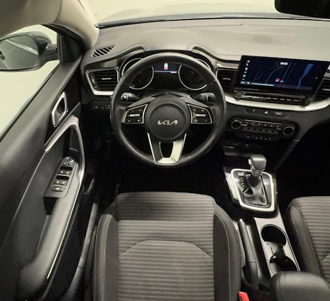 Vehicle image 2 Vehicle image 2