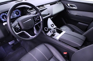 Vehicle image LAND ROVER Range Rover Velar 2.0 T R-Dynamic SE