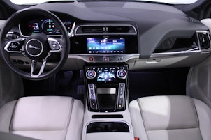 Vehicle image JAGUAR I-Pace EV400 SE AWD
