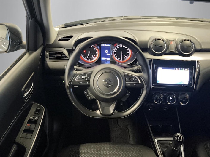 Vehicle image SUZUKI SWIFT