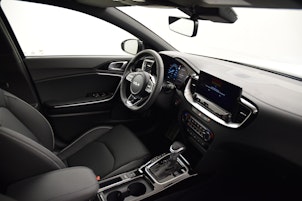 Vehicle image KIA Ceed SW 1.5 T-GDi MHEV GT-Line