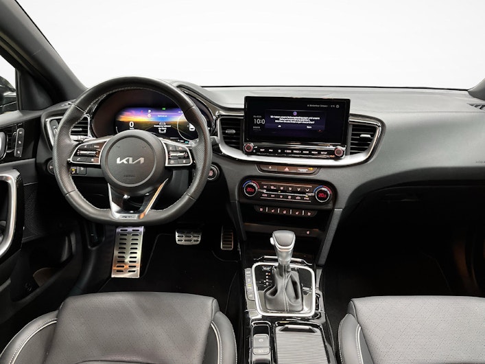 Vehicle image KIA CEED