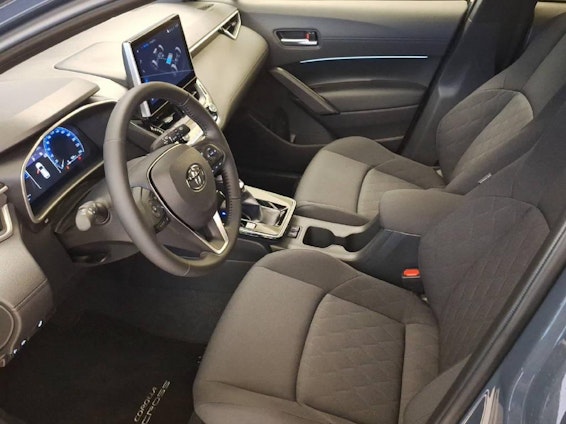 Vehicle image 8 Vehicle image 8