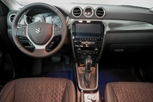 Vehicle image SUZUKI Vitara 1.4 T Compact Top Hybrid 4x4