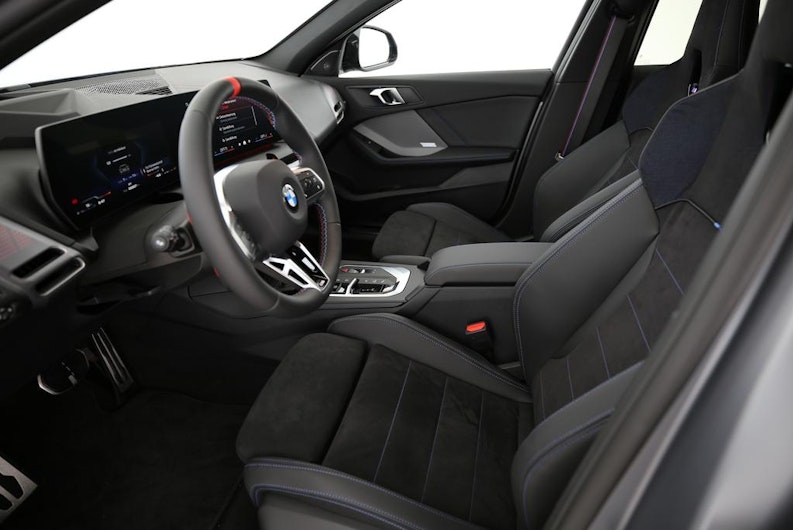 Vehicle image BMW 1 SERIES