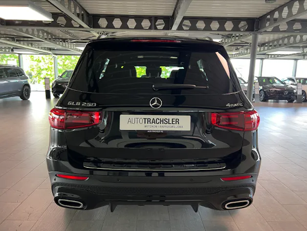 Mercedes-Benz GLB 250 AMG Line 4matic