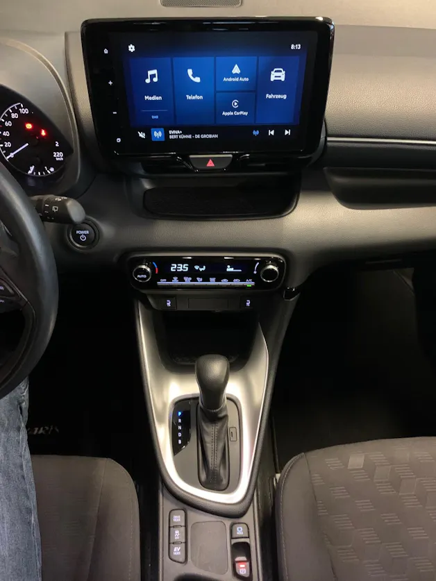 Toyota Yaris 1.5 VVT-i HSD Comfort