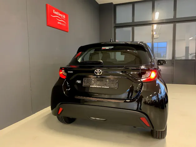 Toyota Yaris 1.5 VVT-i HSD Comfort