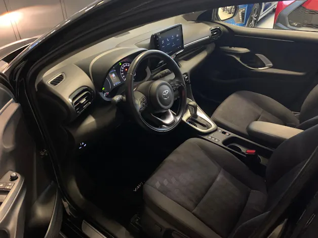 Toyota Yaris 1.5 VVT-i HSD Comfort