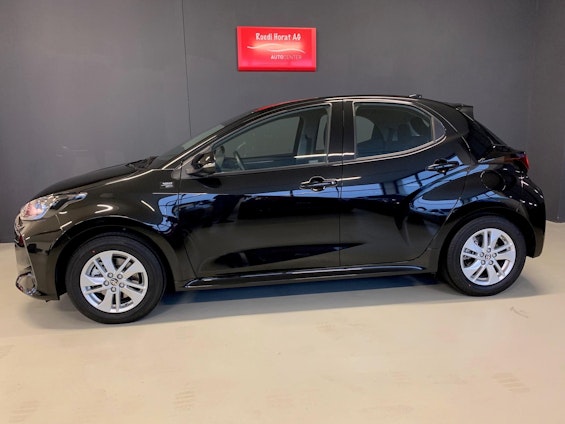 Vehicle image 6 Vehicle image 6