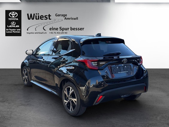 Vehicle image 2 Vehicle image 2