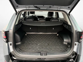 https://vehicle.imgix.net/4032836/6c18f277-8b9a-4d98-9cfc-0e5b783926fa.jpg