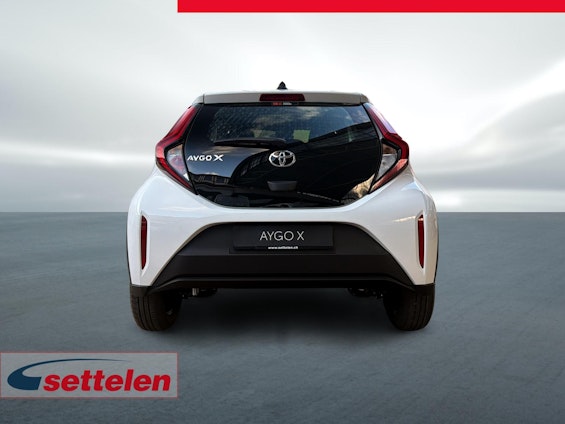 Vehicle image 5 Vehicle image 5