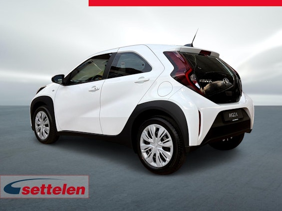 Vehicle image 7 Vehicle image 7