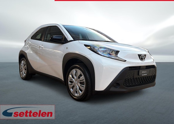 Vehicle image 2 Vehicle image 2