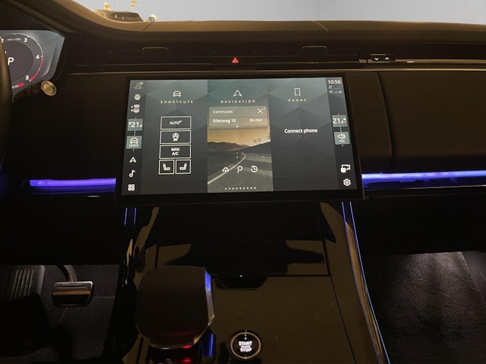 Vehicle image LAND ROVER RANGE ROVER SPORT