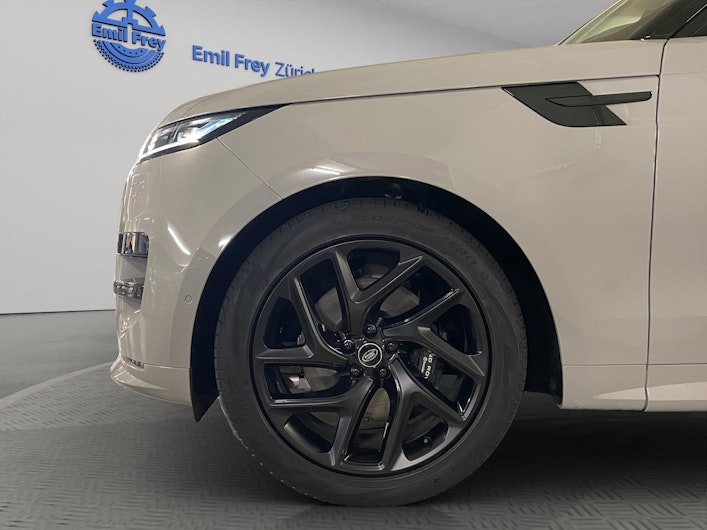 Vehicle image LAND ROVER RANGE ROVER SPORT