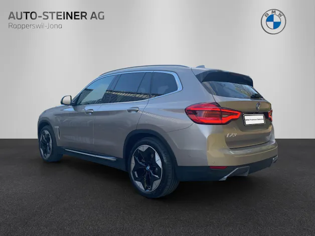 BMW iX3 Impressive