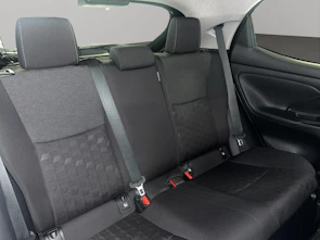 Fahrzeugbild TOYOTA Yaris 1.5 VVT-i HSD Trend