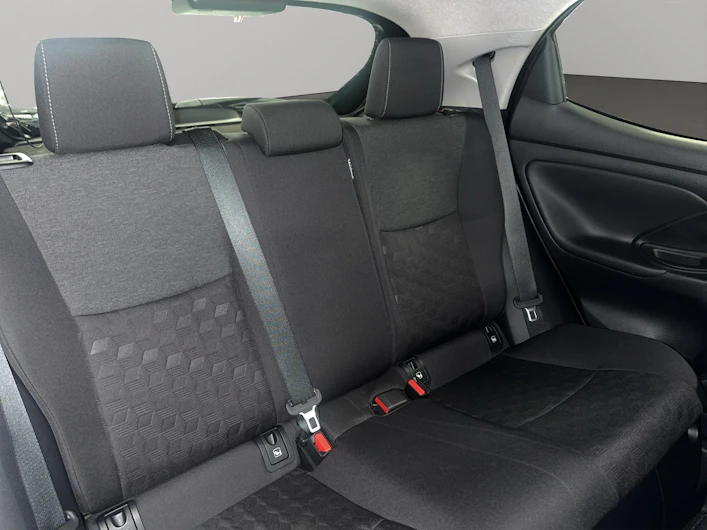 Fahrzeugbild TOYOTA YARIS