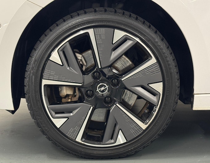 Vehicle image OPEL CORSA