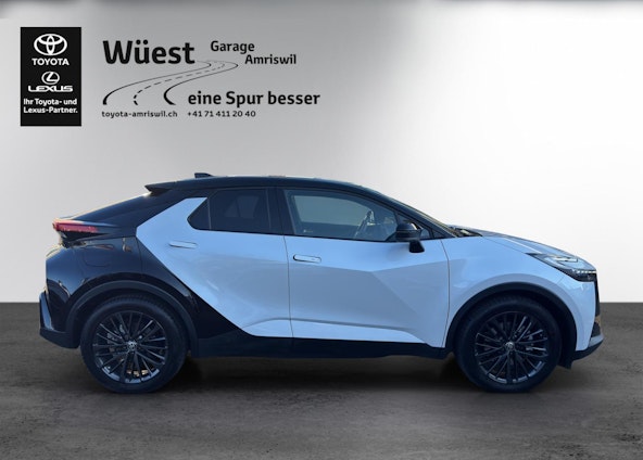 Vehicle image 5 Vehicle image 5