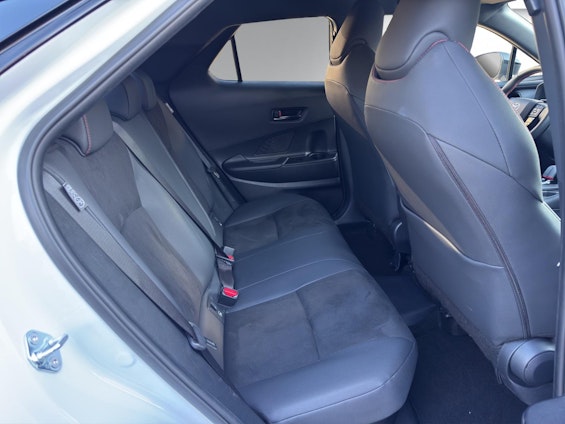 Vehicle image 13 Vehicle image 13