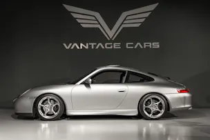 Porsche 911 Coupé 3.6 Carrera 4