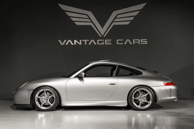Porsche 911 Coupé 3.6 Carrera 4