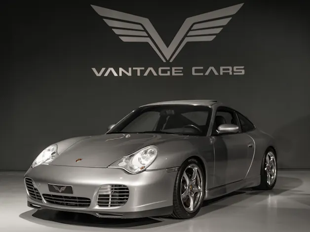 Porsche 911 Coupé 3.6 Carrera 4
