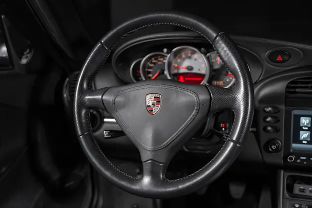 Porsche 911 Coupé 3.6 Carrera 4