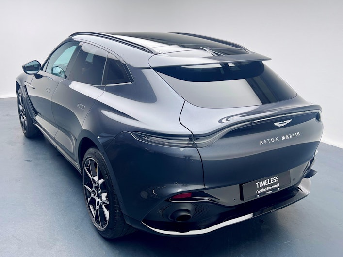 Vehicle image ASTON MARTIN DBX
