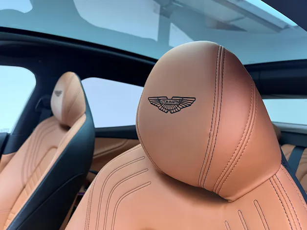Aston Martin DBX 4.0 V8 Bi-Turbo