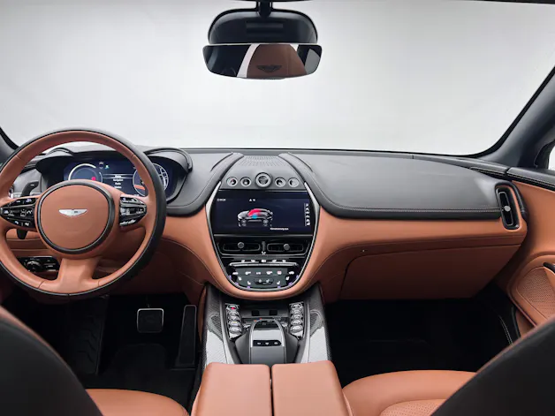 Aston Martin DBX 4.0 V8 Bi-Turbo