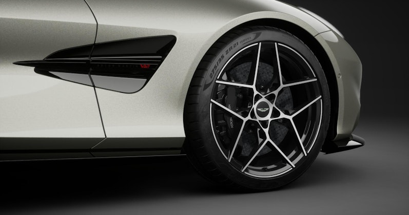 Vehicle image ASTON MARTIN V12 Vanquish