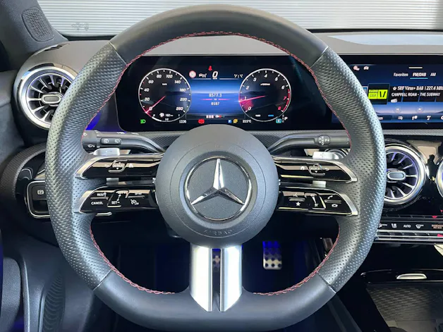Mercedes-Benz A 200 AMG Line