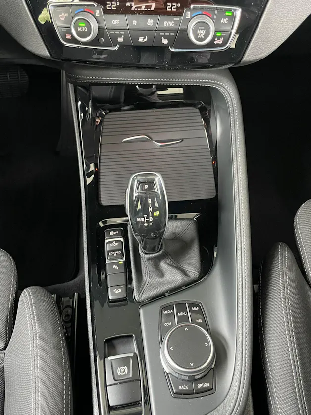 BMW X1 18d xDrive SAG