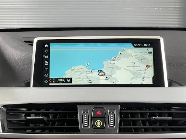 BMW X1 18d xDrive SAG