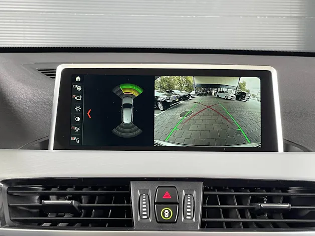 BMW X1 18d xDrive SAG