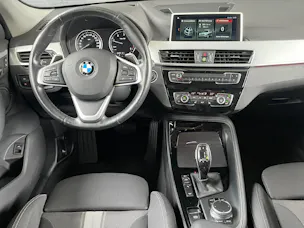 BMW X1 18d xDrive SAG