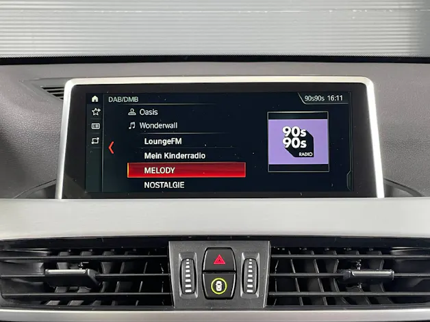 BMW X1 18d xDrive SAG