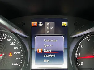 Mercedes-Benz GLC 250 AMG Line 4m