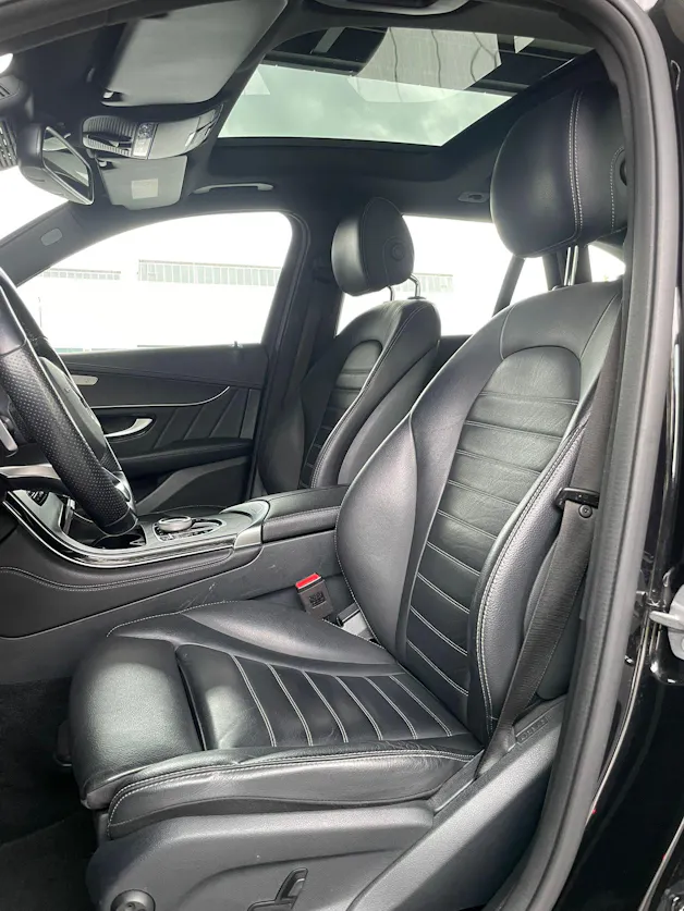 Mercedes-Benz GLC 250 AMG Line 4m