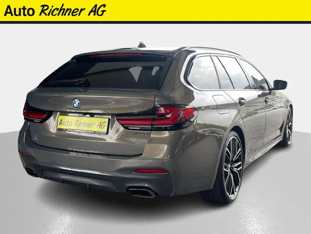 BMW 530d xDrive SAG Touring