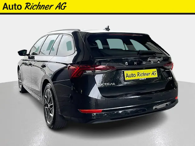 Škoda Octavia Combi 2.0 TDI Ambition 4x4 DSG