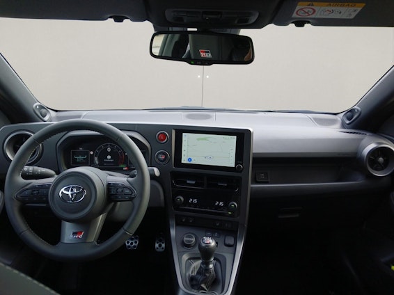 Vehicle image 12 Vehicle image 12