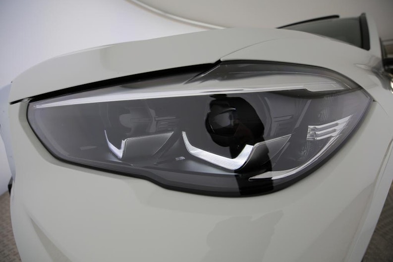 Vehicle image BMW X5