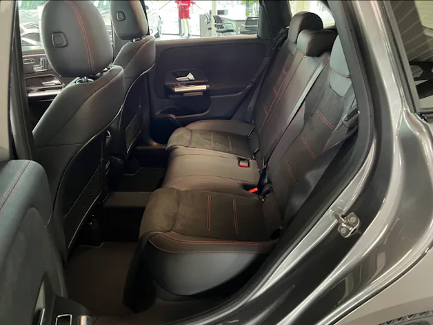 Mercedes-Benz B 250 AMG Line 4matic