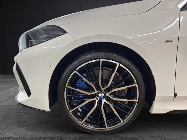 BMW M135i xDrive
